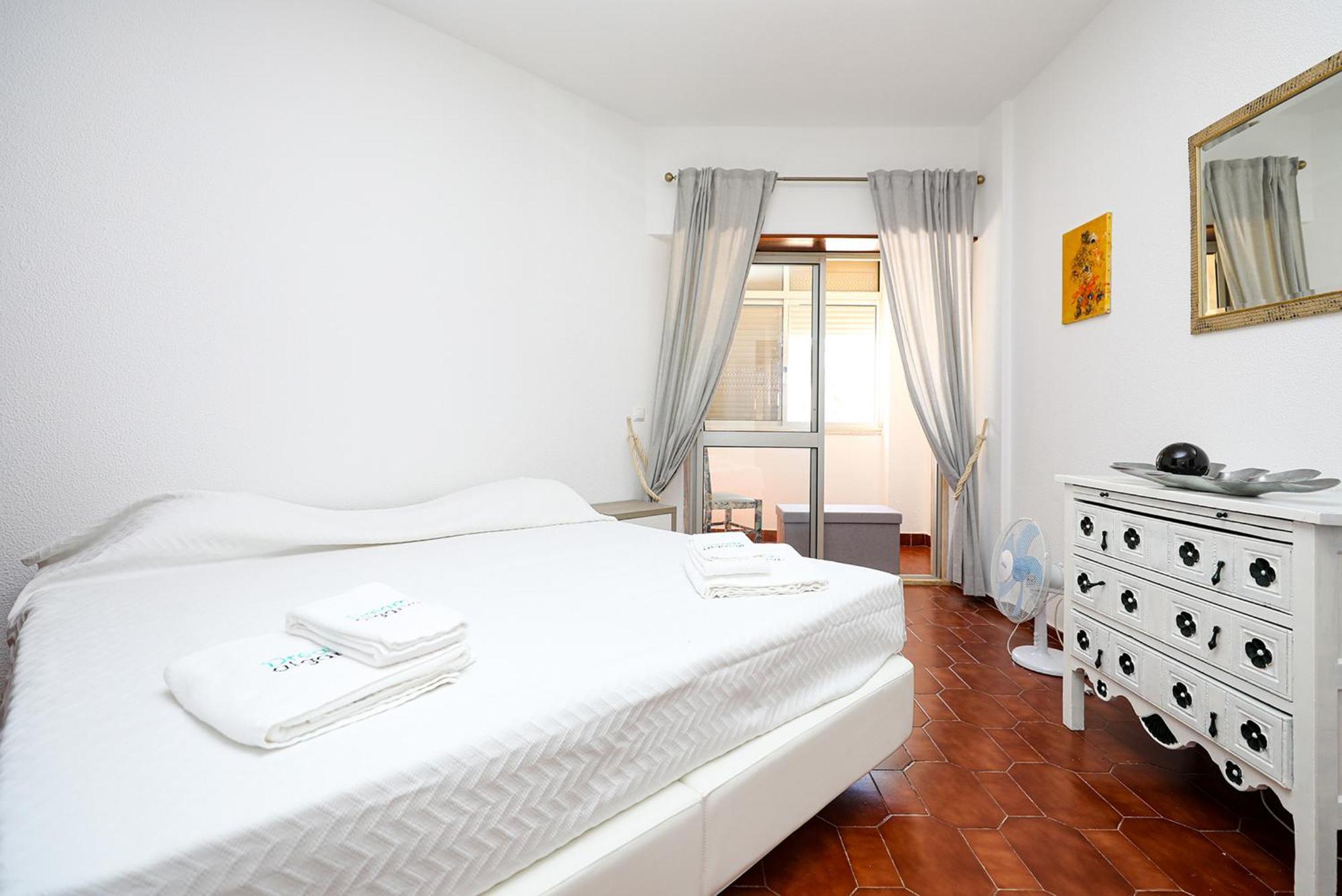 A72 - Colas Place In Lagos Apartment Bagian luar foto